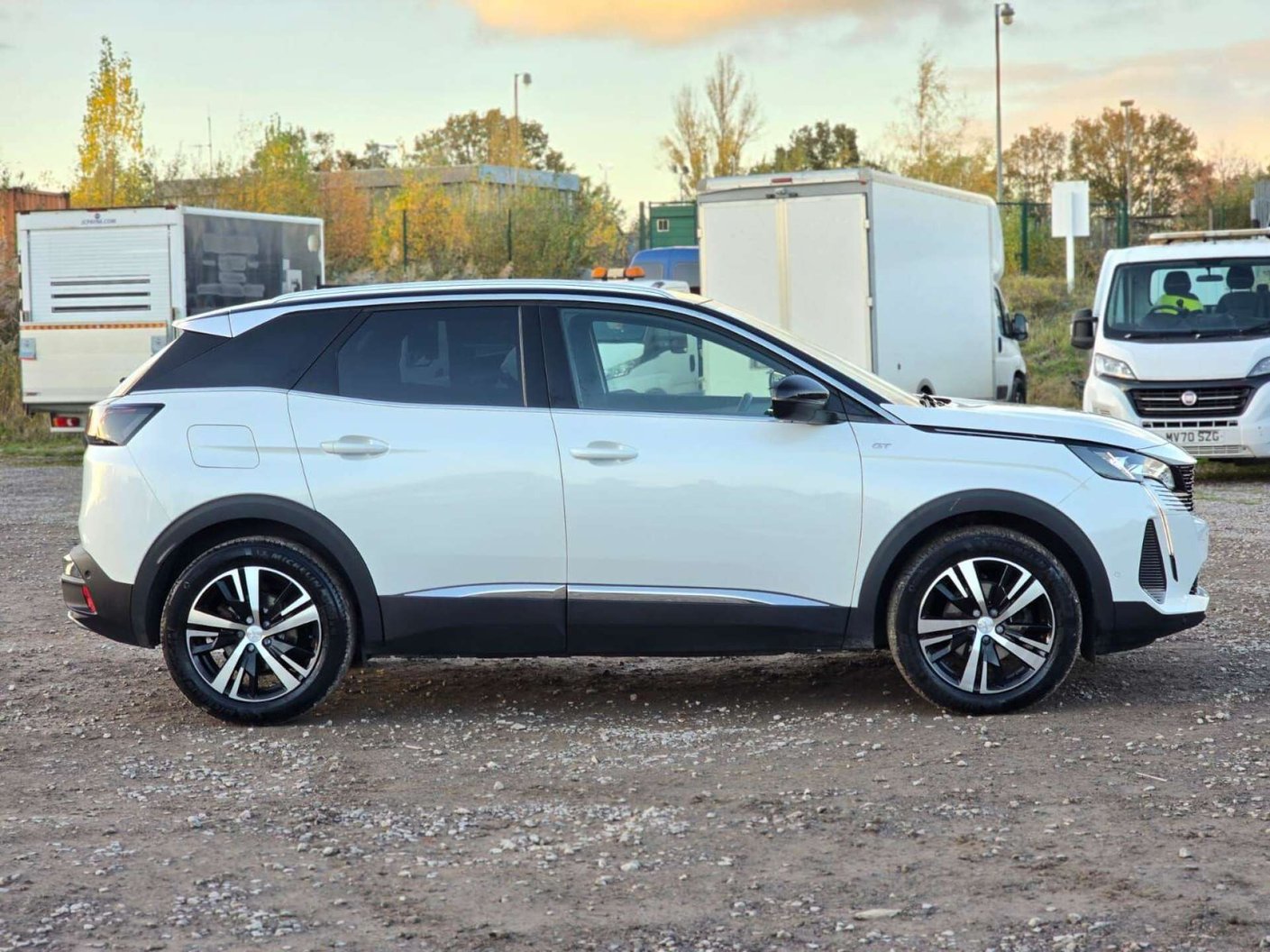 2024 Peugeot 3008 1.2 Hybrid GT SUV - Image 16