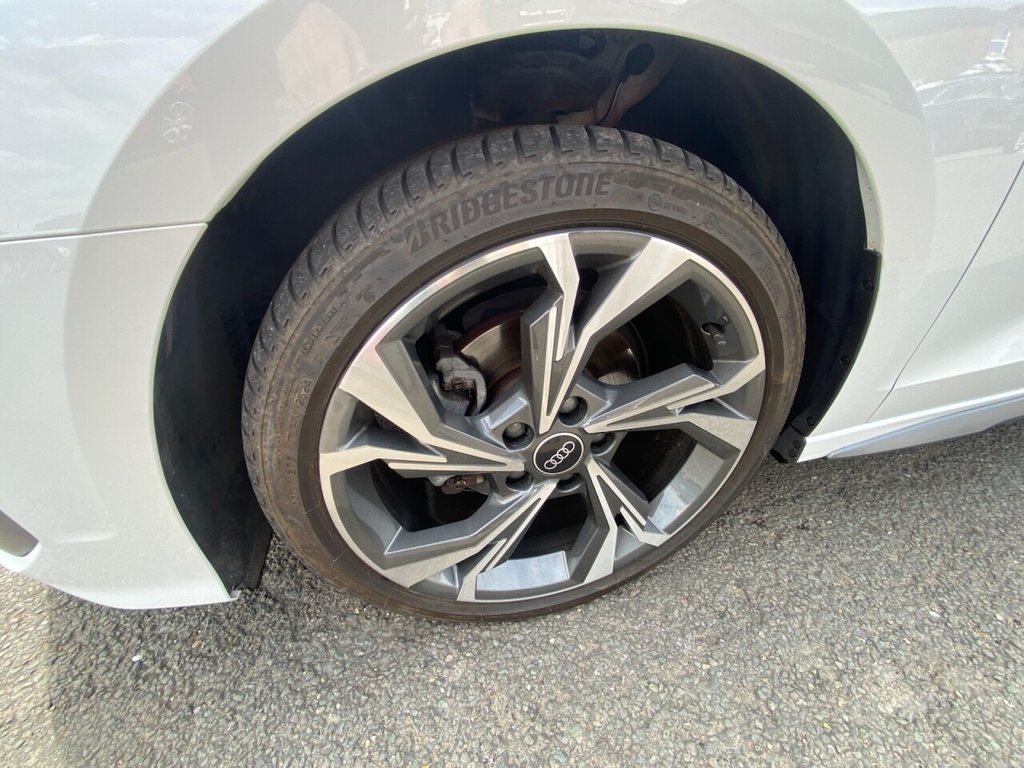 2024 Audi A4 2.0 S Line - Image 6