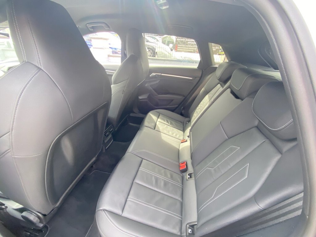 2024 Audi A4 2.0 S Line - Image 10
