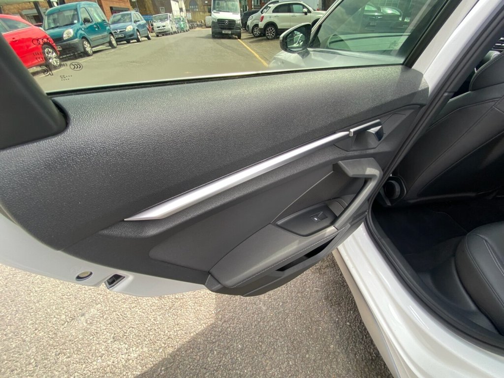 2024 Audi A4 2.0 S Line - Image 11