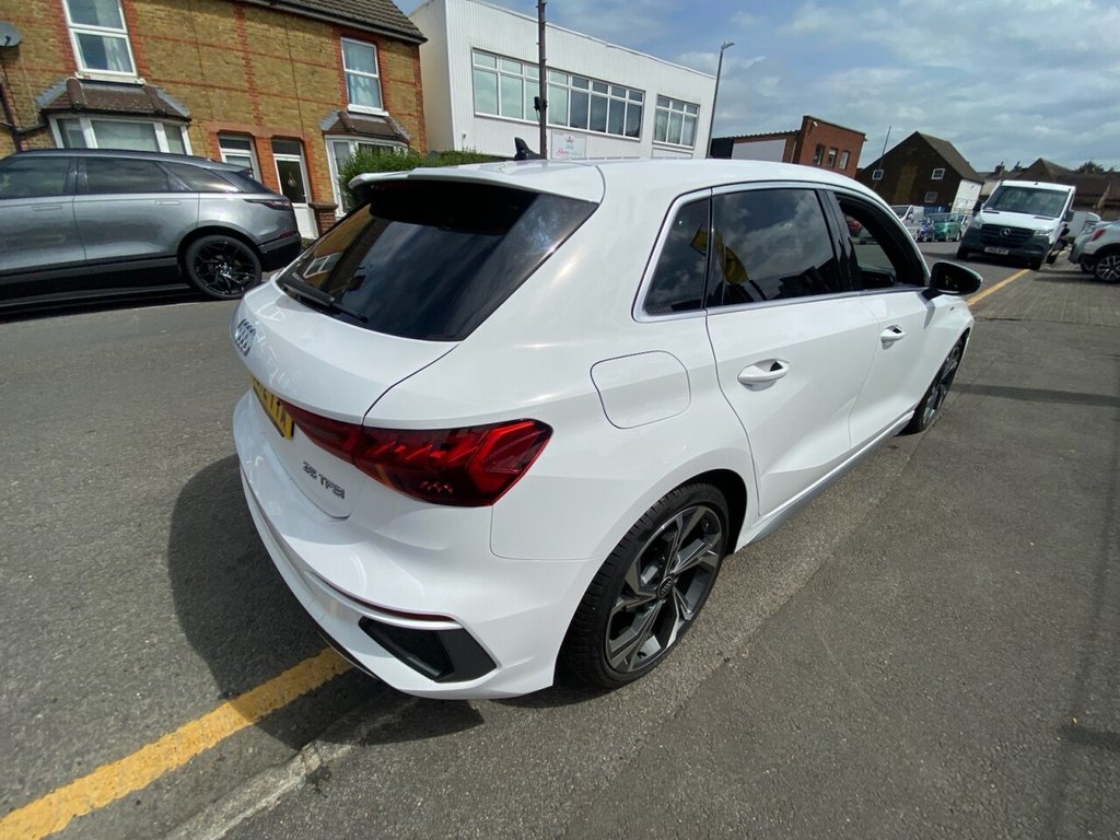 2024 Audi A4 2.0 S Line - Image 15