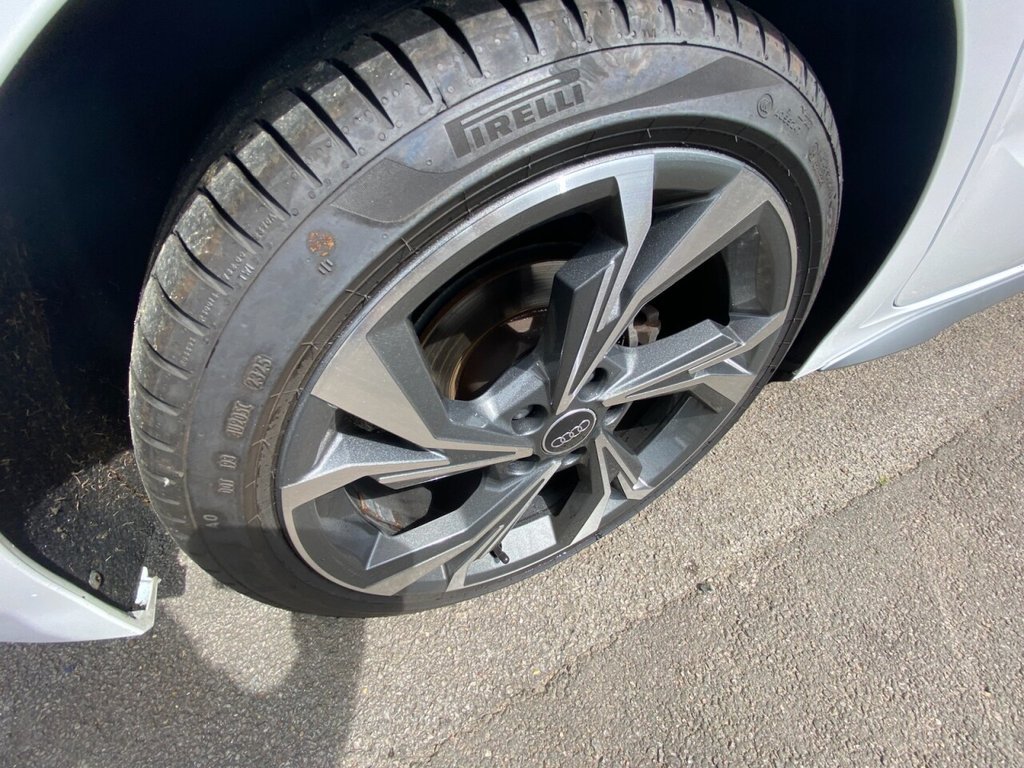 2024 Audi A4 2.0 S Line - Image 16