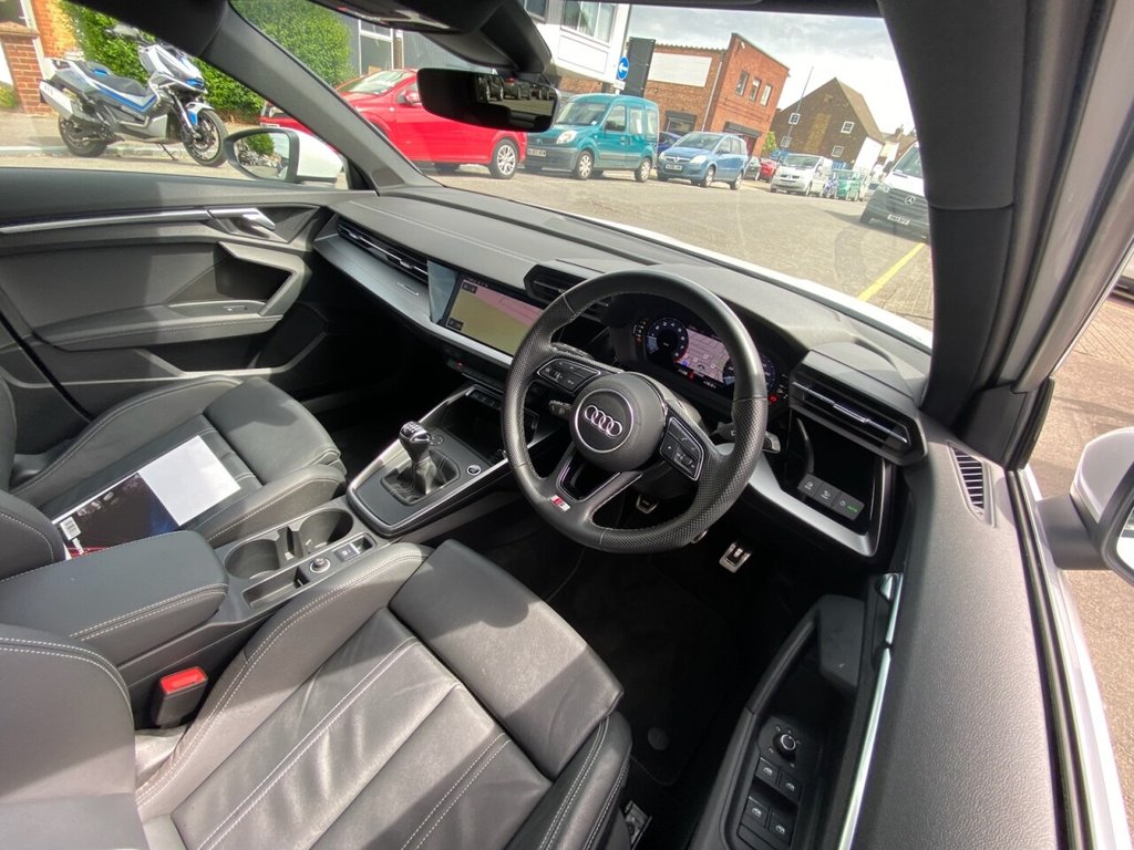 2024 Audi A4 2.0 S Line - Image 18