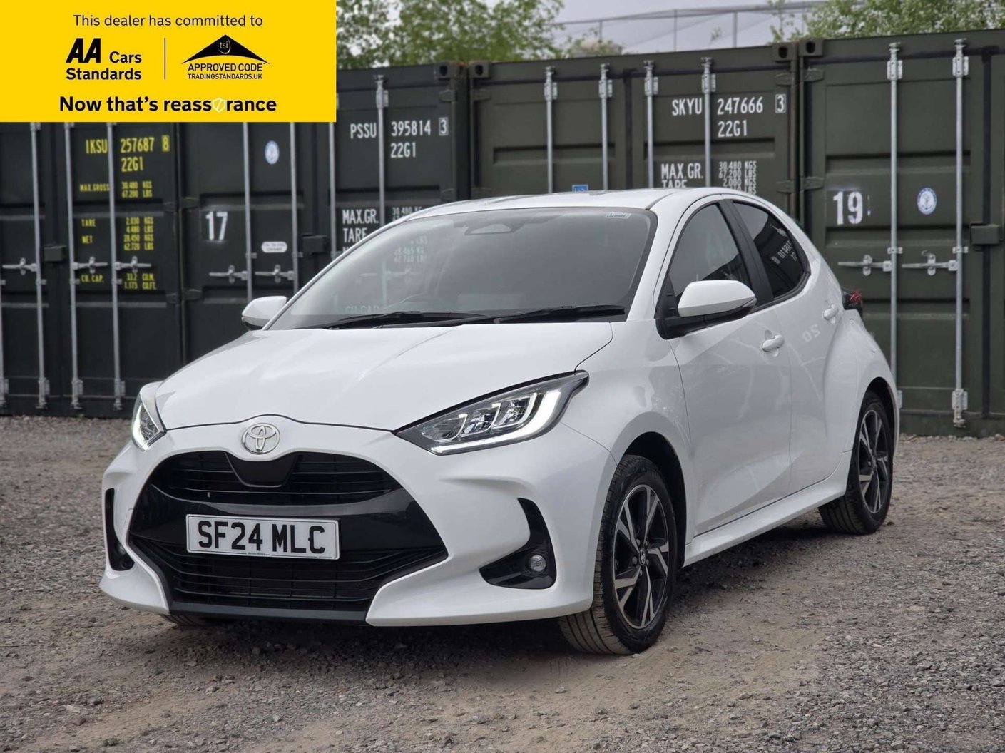 2024 Toyota Yaris 1.5 - Image 4