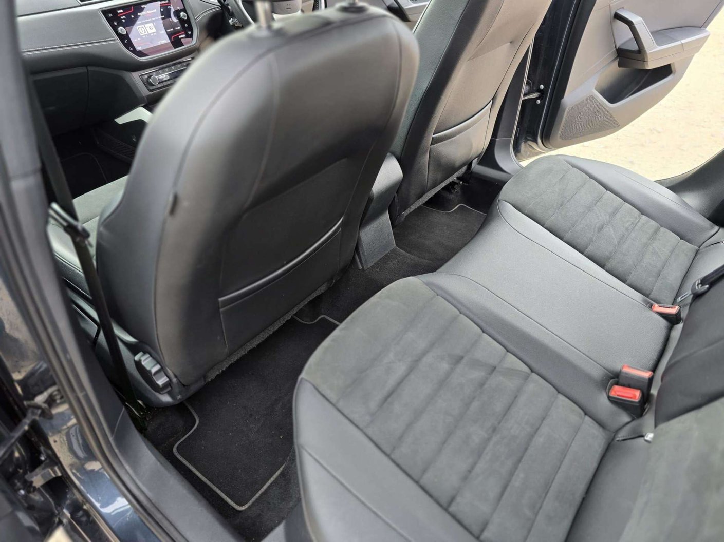 2018 SEAT Arona 1.6 TDI - Image 25
