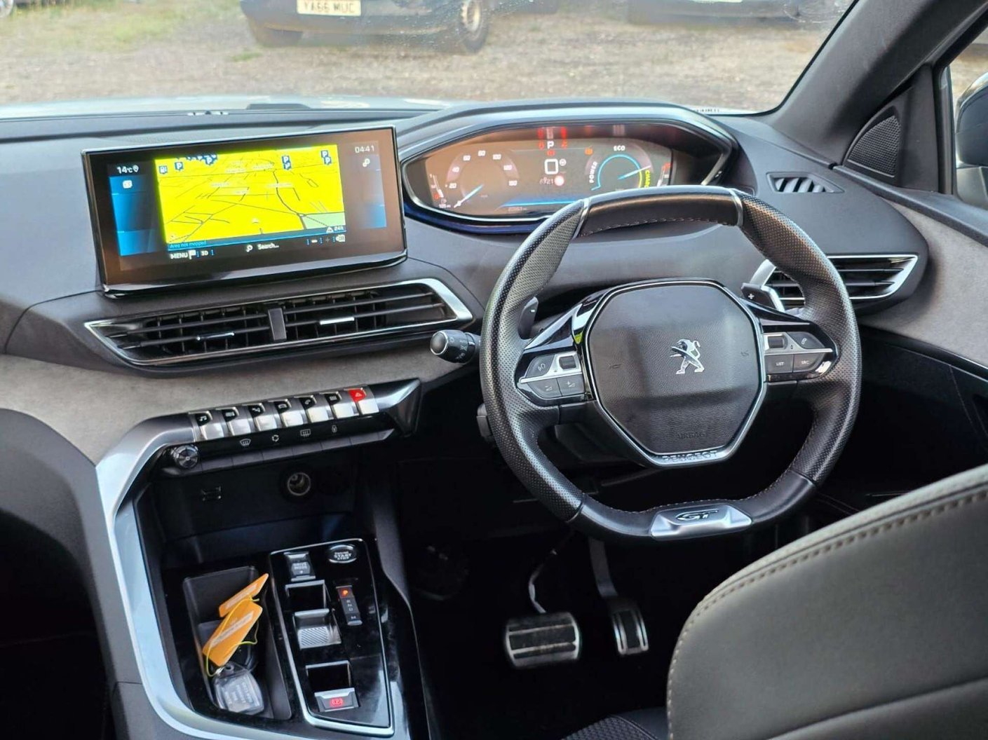 2024 Peugeot 3008 1.2 Hybrid GT SUV - Image 24