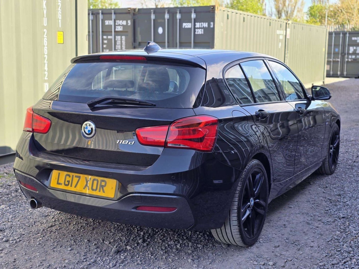 2017 BMW 1 Series - Image 15