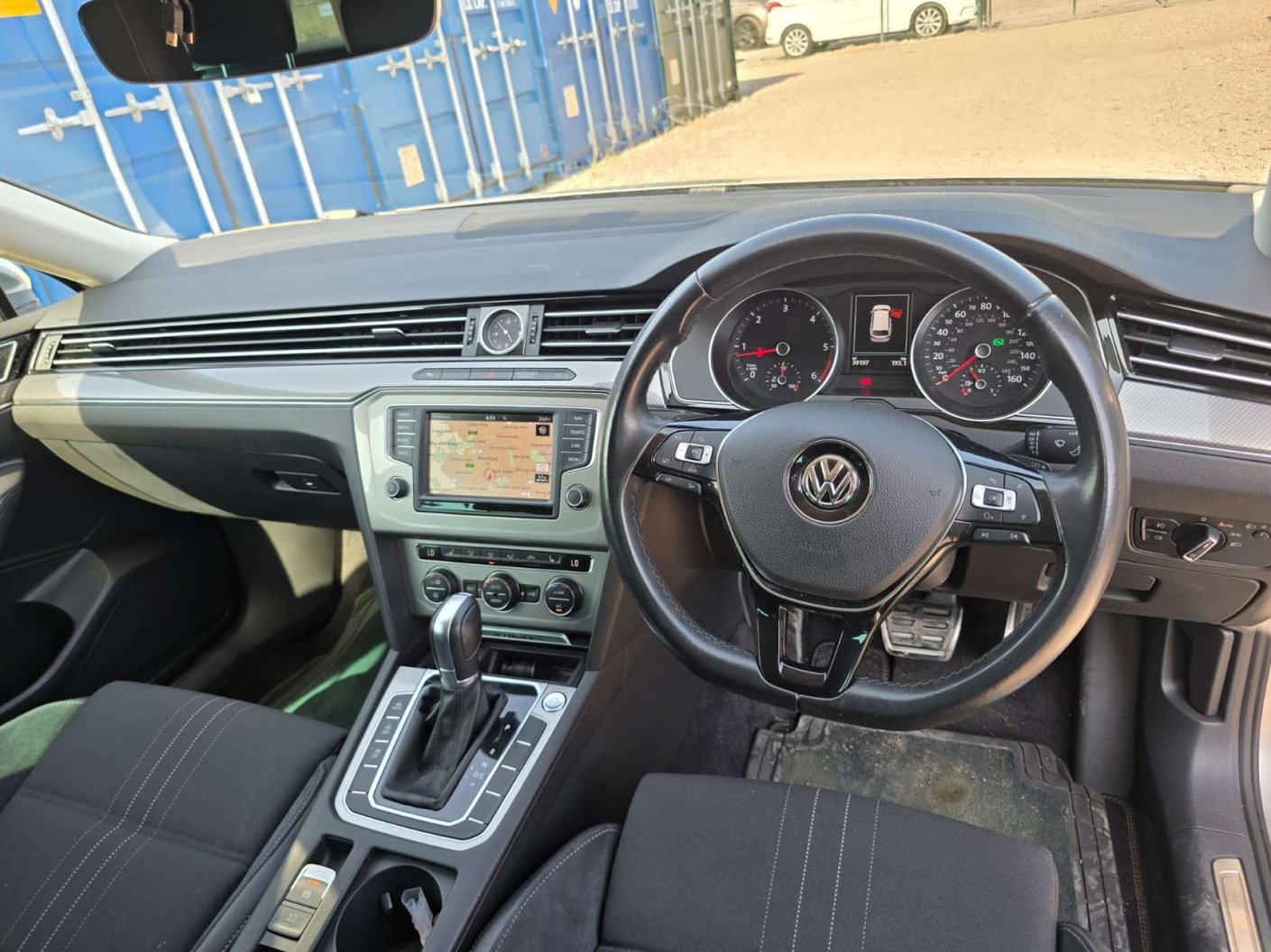 2017 Volkswagen Passat 2.0 - Image 22