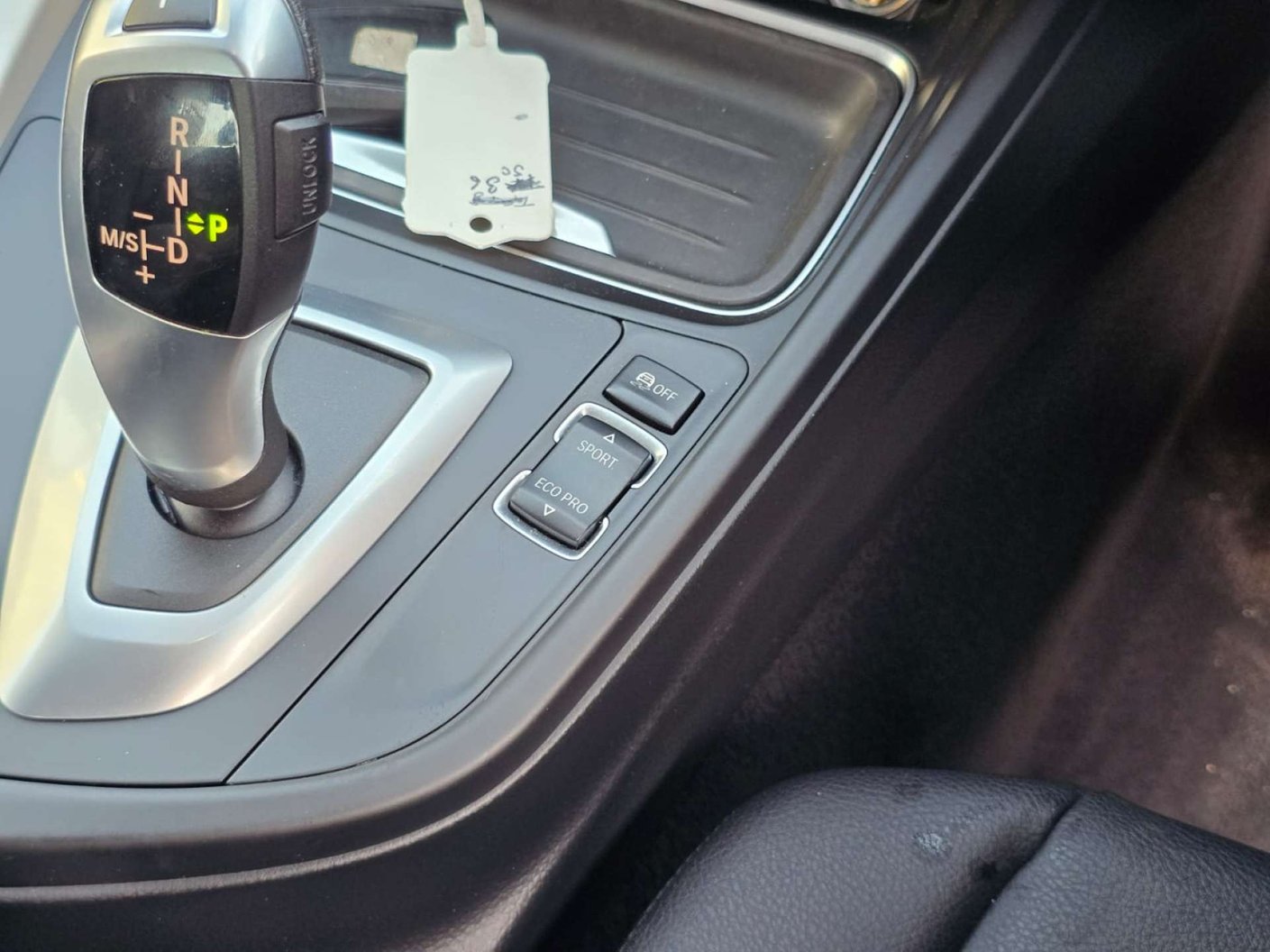 2015 BMW 3 Series 1.6 AMG Line - Image 25