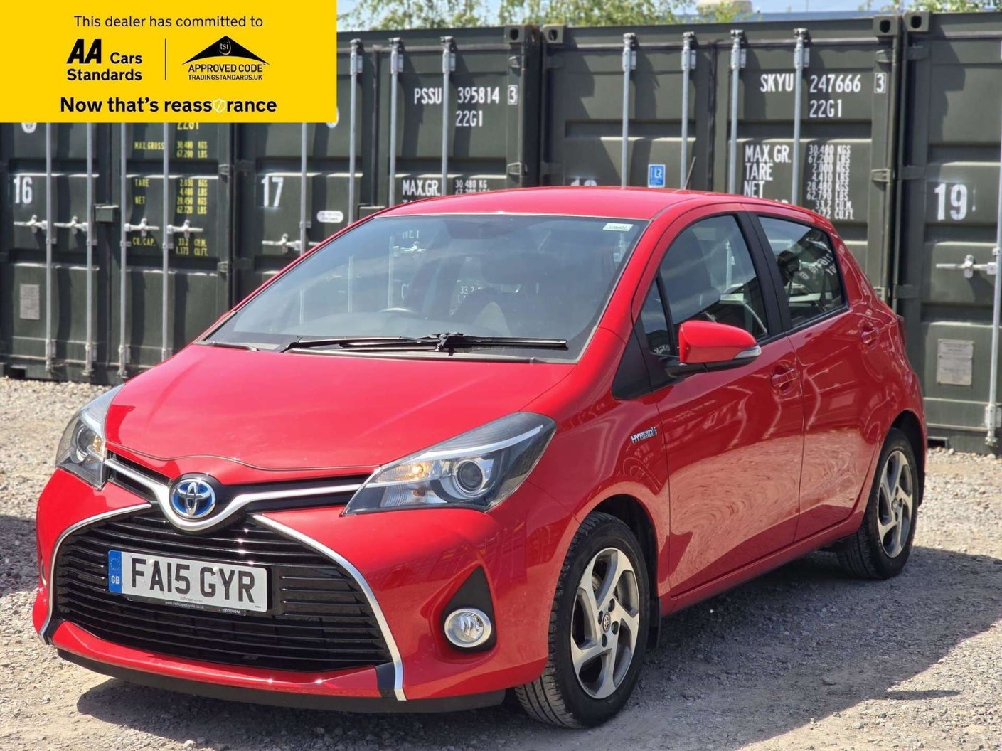 2015 Toyota Yaris 1.5 - Image 4