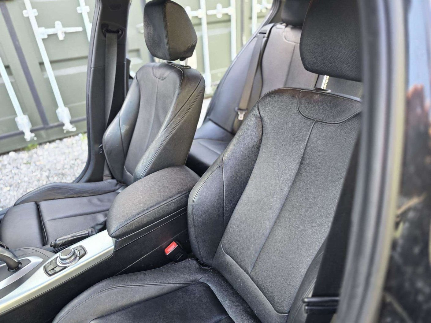 2017 BMW 1 Series - Image 29
