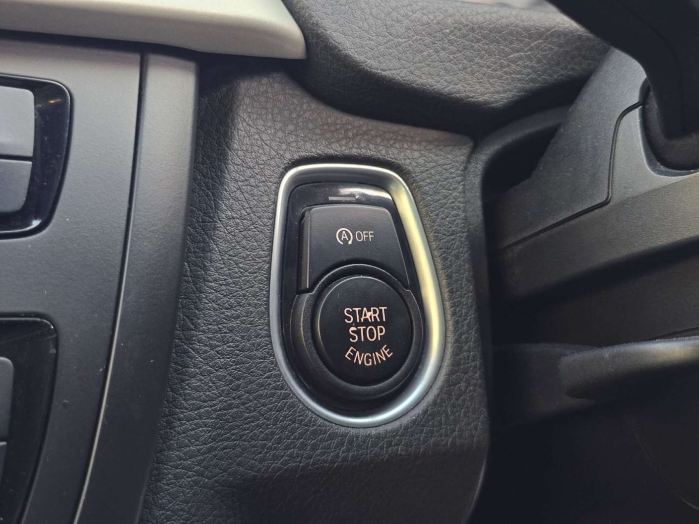 2015 BMW 3 Series 1.6 AMG Line - Image 28