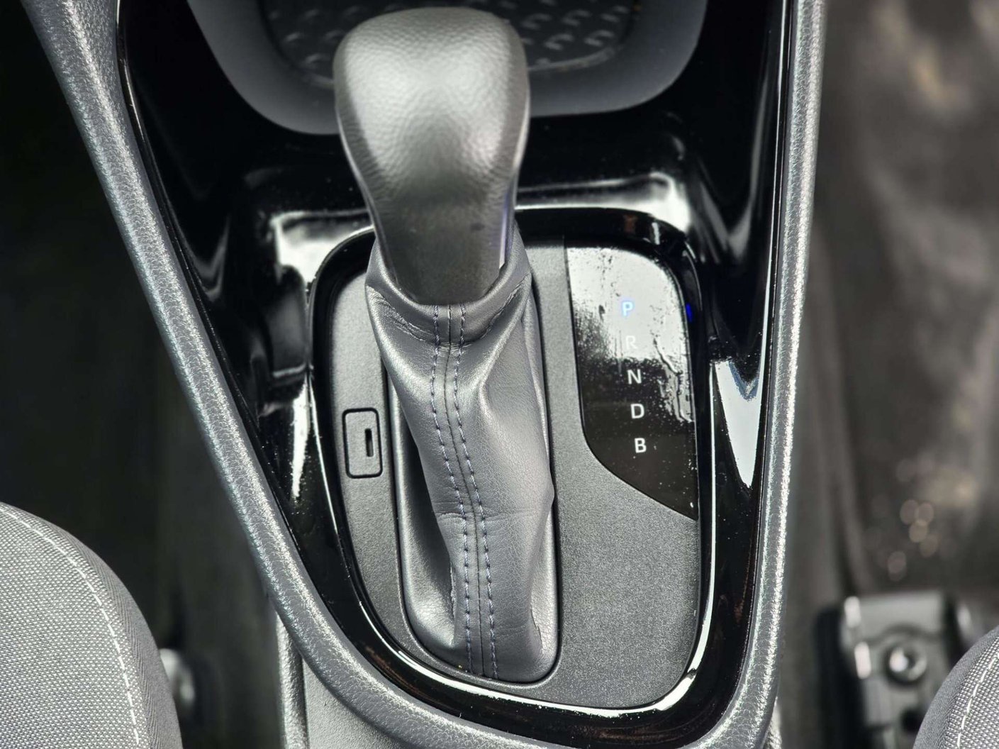 2024 Toyota Yaris 1.5 - Image 18