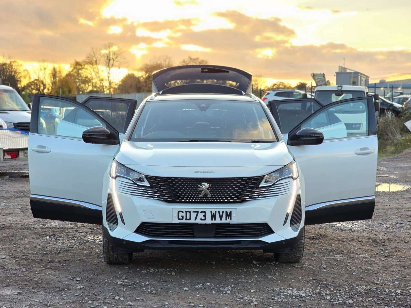 2024 Peugeot 3008 1.2 Hybrid GT SUV - Image 9