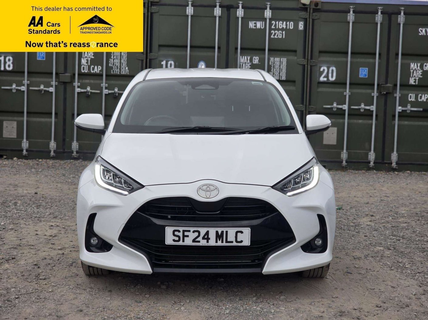2024 Toyota Yaris 1.5 - Image 3