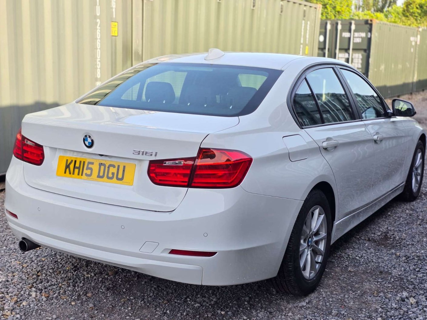 2015 BMW 3 Series 1.6 AMG Line - Image 13