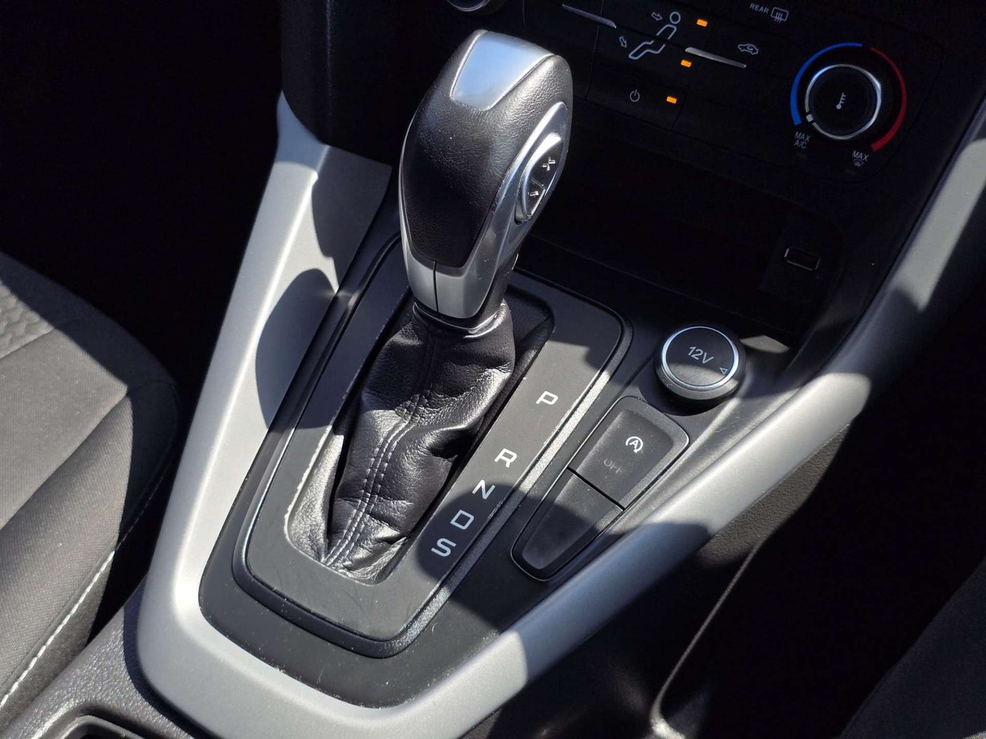 2017 Ford Focus 1.0 Sport - Image 19