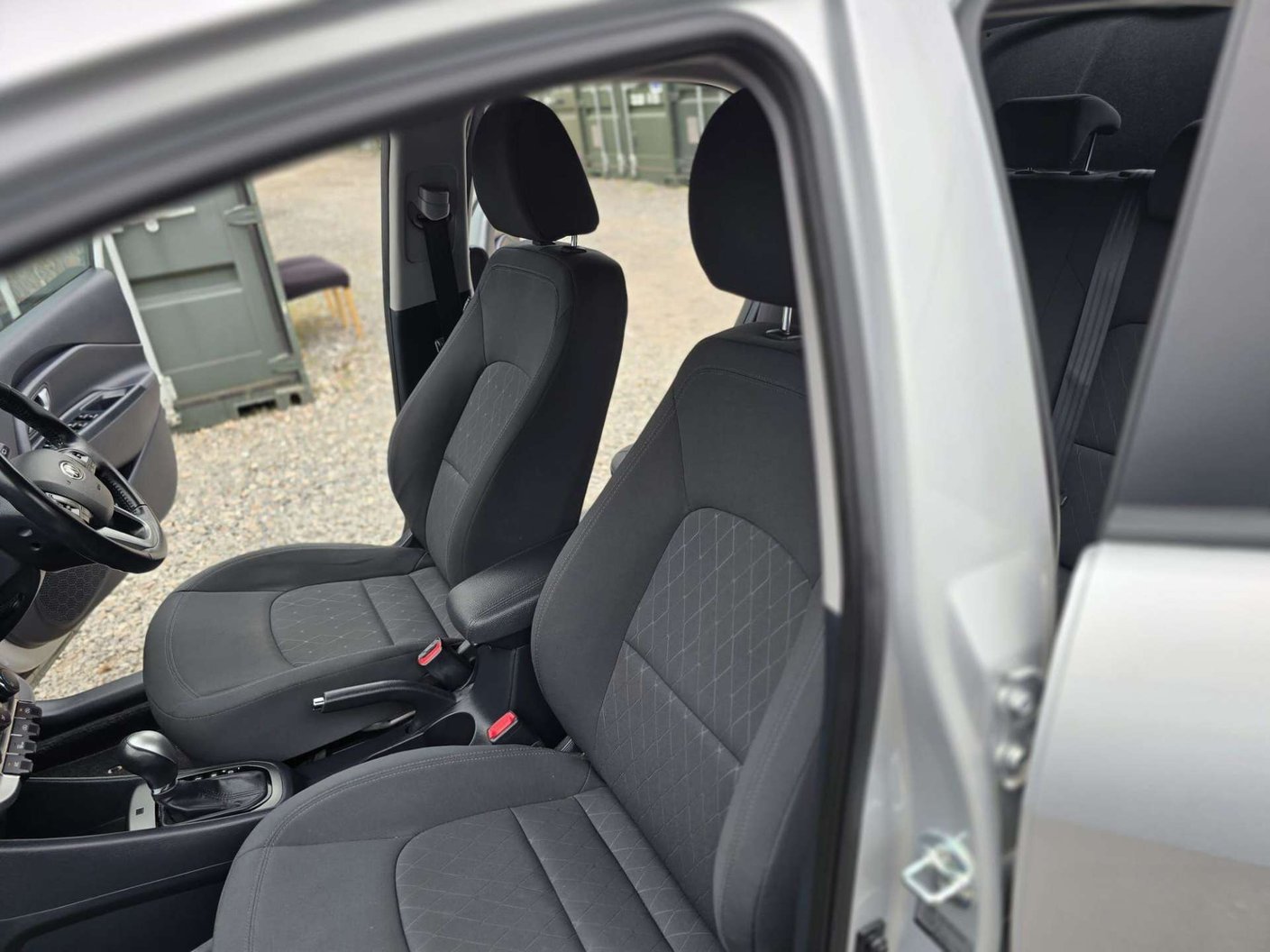 2016 Kia Rio 1.4 2 - Image 32