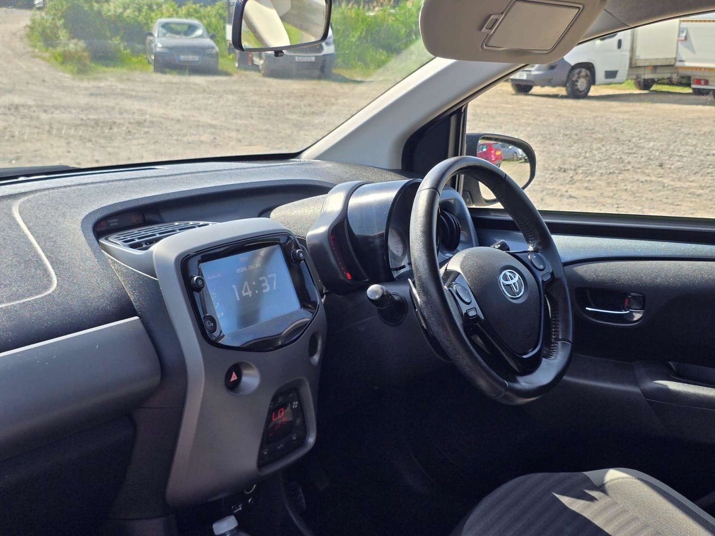 2019 Toyota Aygo 1.0 Play - Image 15