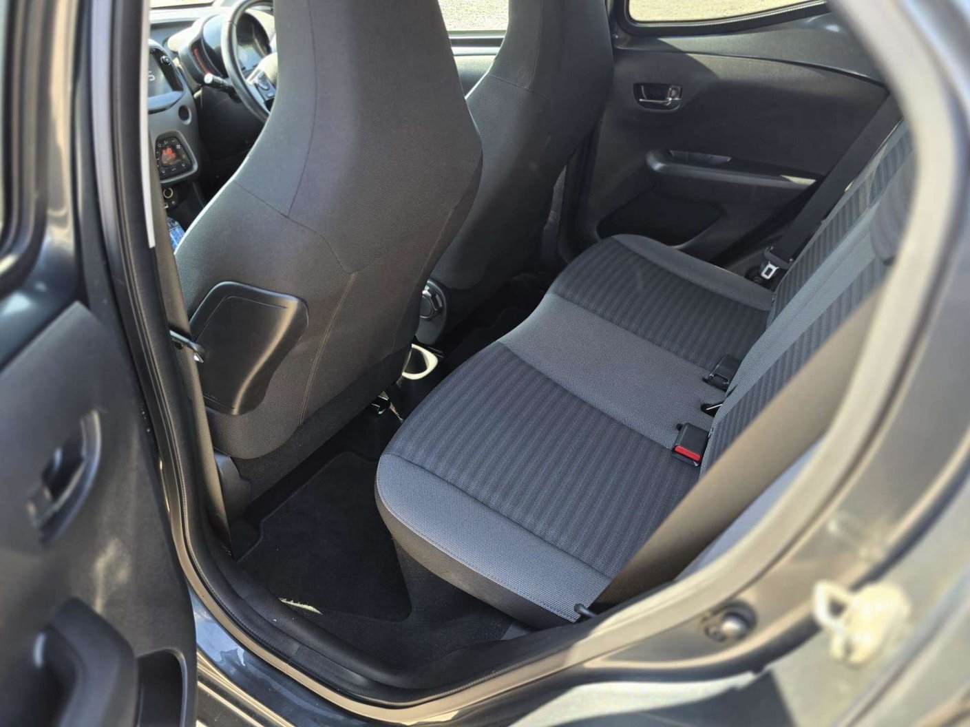 2019 Toyota Aygo 1.0 Play - Image 17