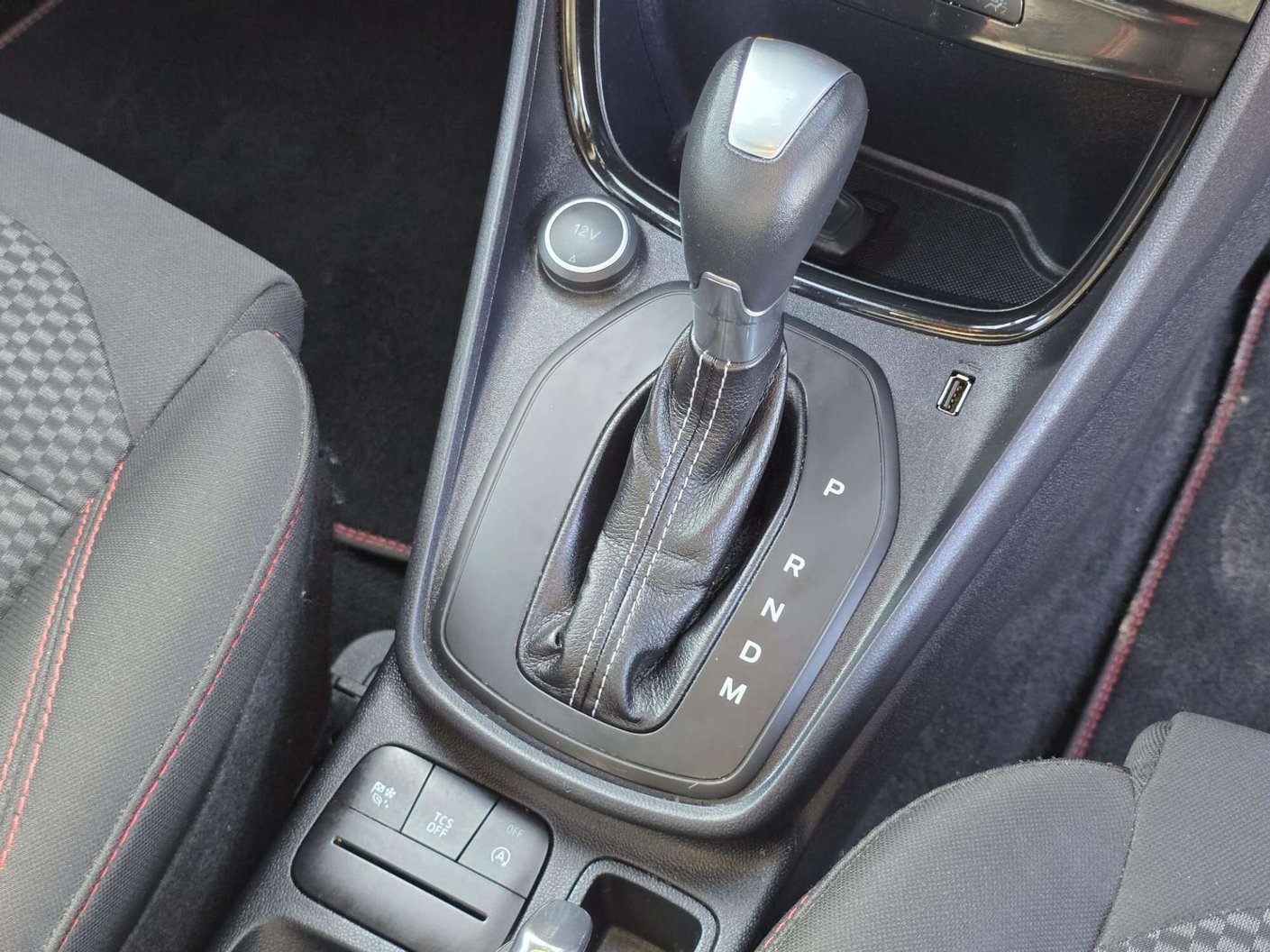 2022 Ford Puma 1.0 Titanium - Image 19