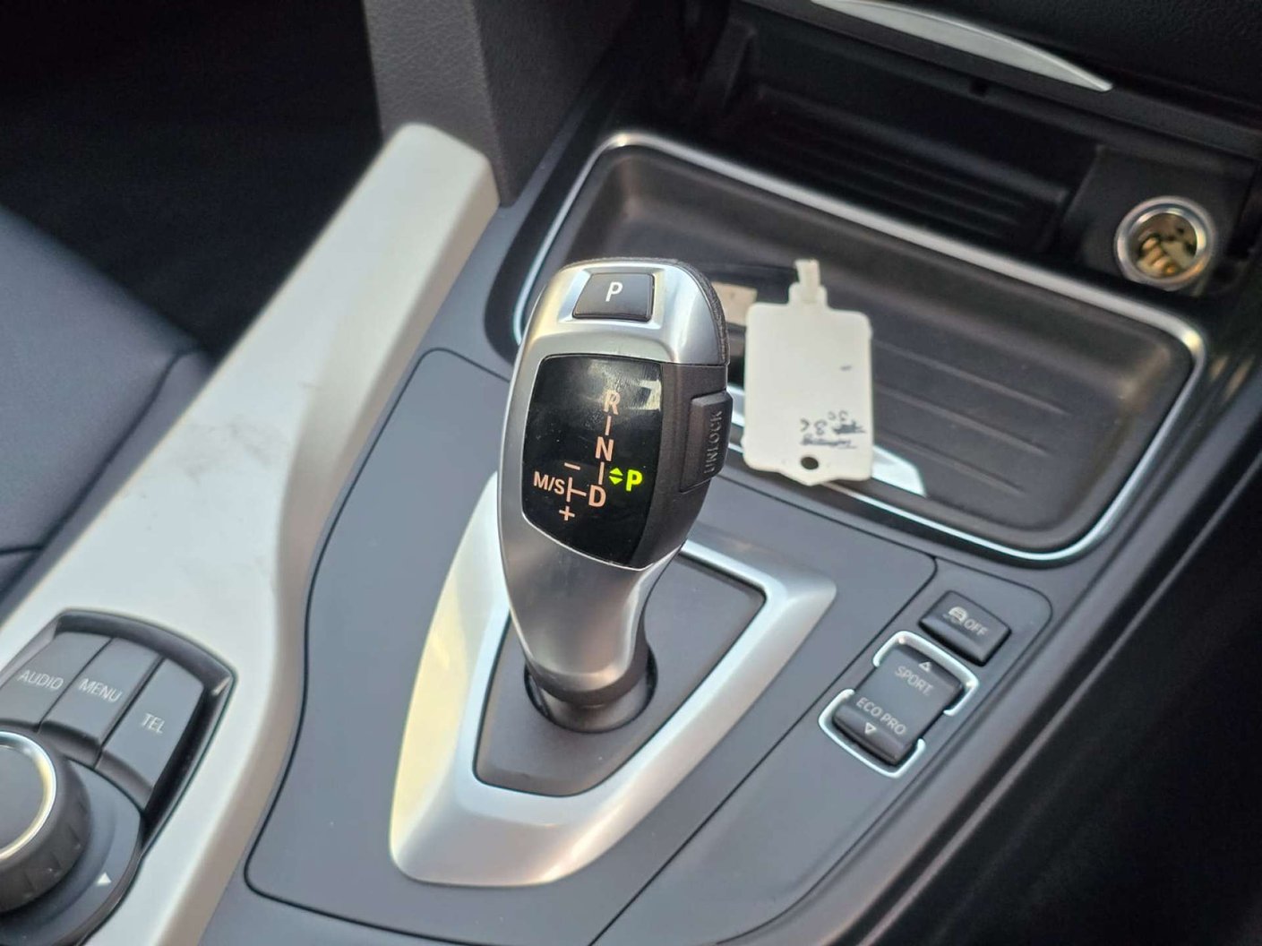 2015 BMW 3 Series 1.6 AMG Line - Image 29