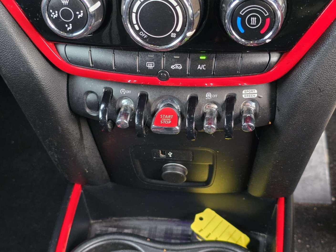 2020 Mini Countryman 2.0 - Image 28