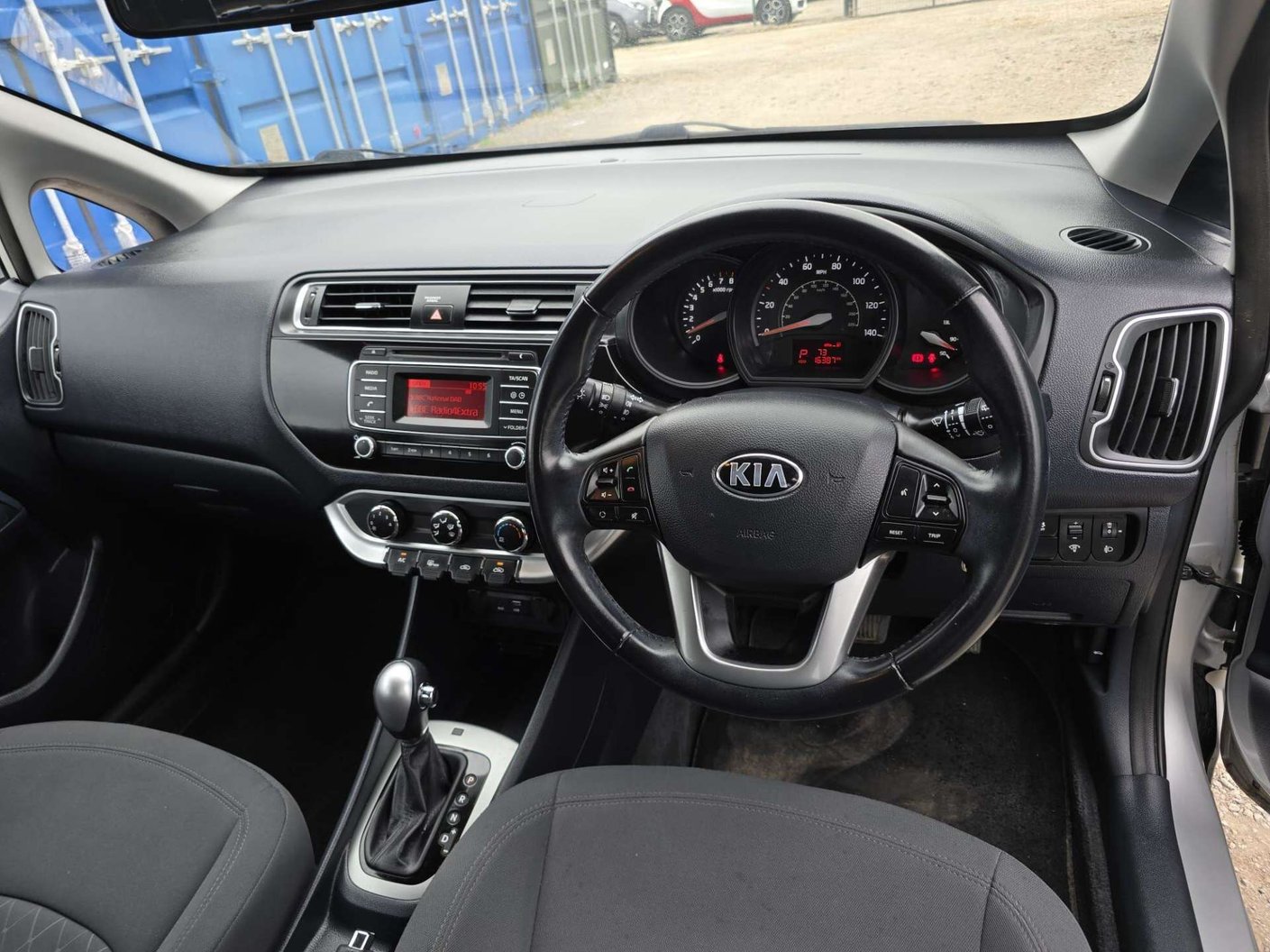 2016 Kia Rio 1.4 2 - Image 21