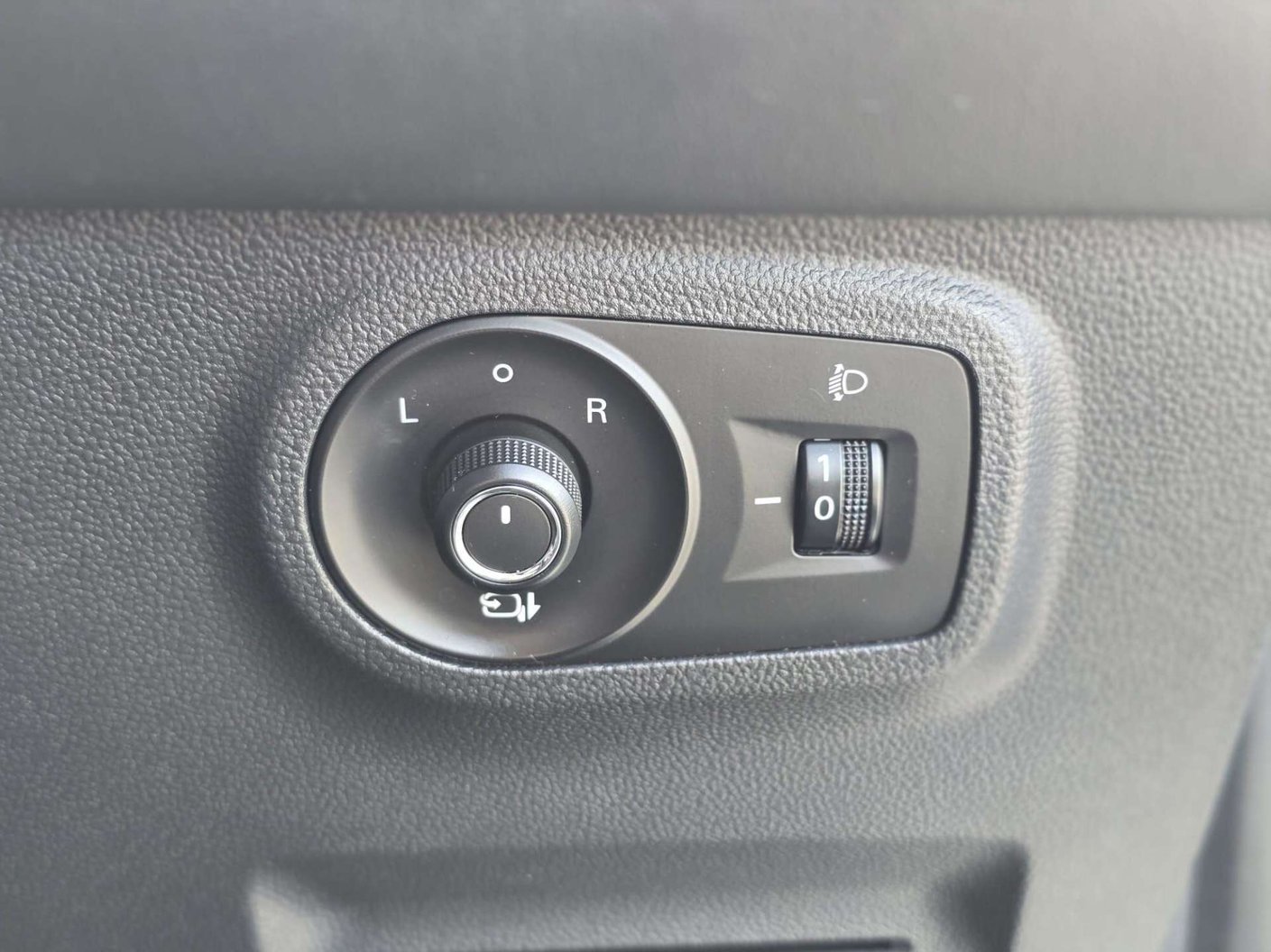 2022 MG ZS 1.0 - Image 27