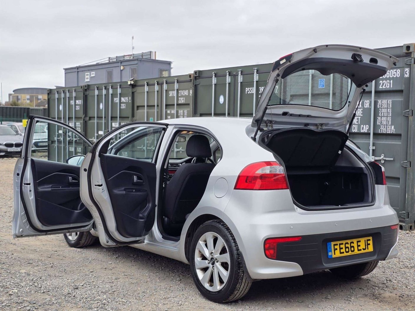 2016 Kia Rio 1.4 2 - Image 8