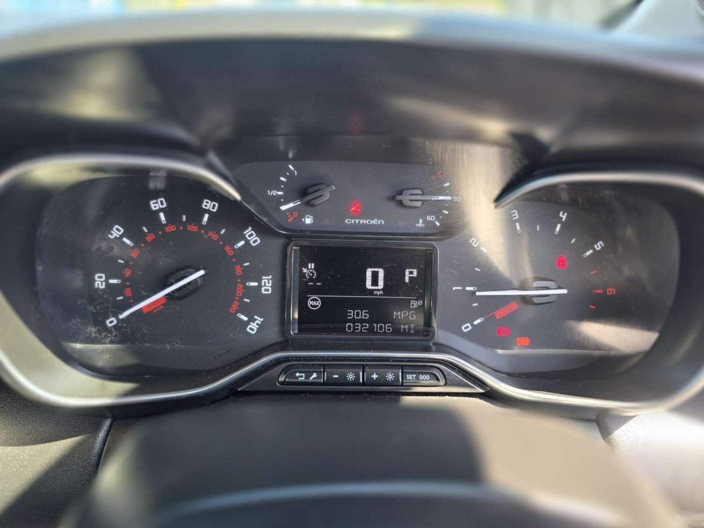 2018 Citroen C3 Aircross 1.2 GT Line - Image 64