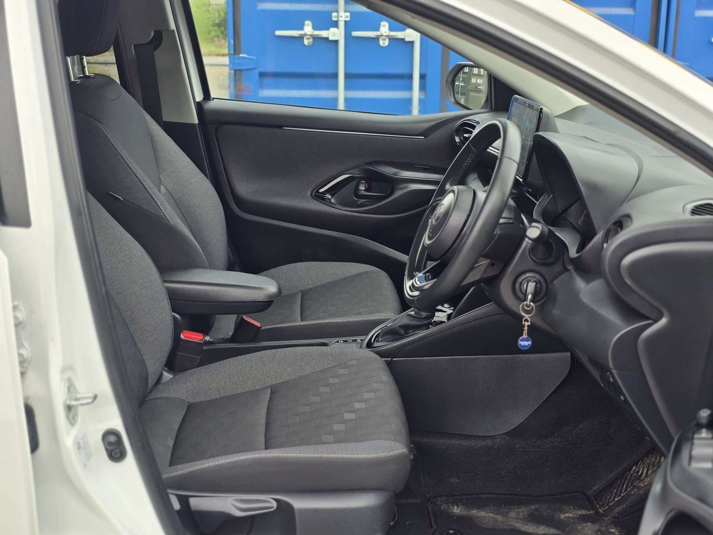 2024 Toyota Yaris 1.5 - Image 21