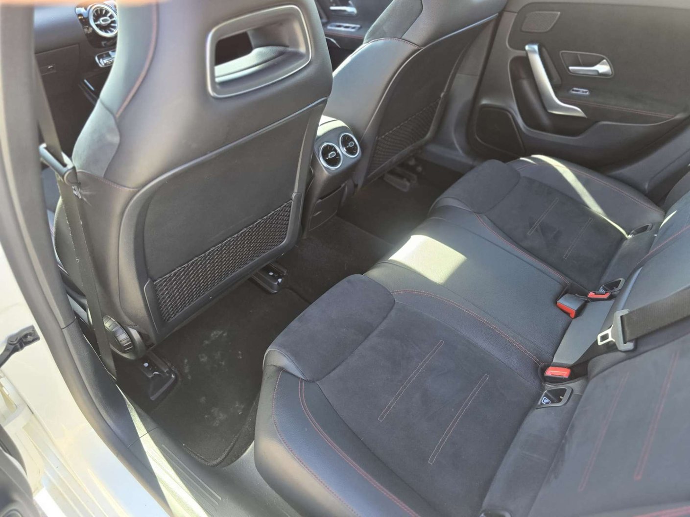 2018 Mercedes-Benz A-Class 1.3 - Image 11