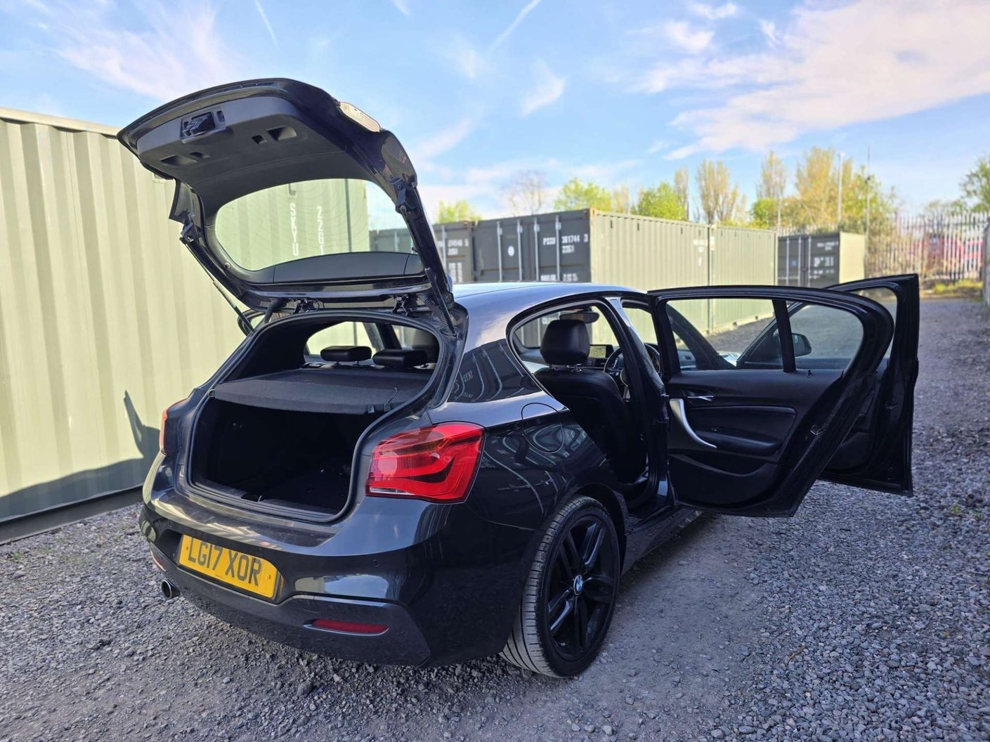 2017 BMW 1 Series - Image 16