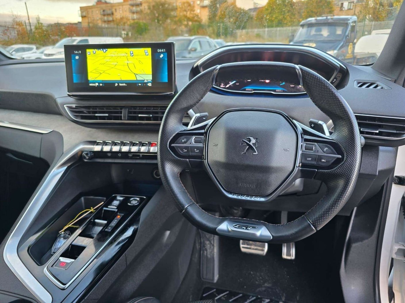 2024 Peugeot 3008 1.2 Hybrid GT SUV - Image 39