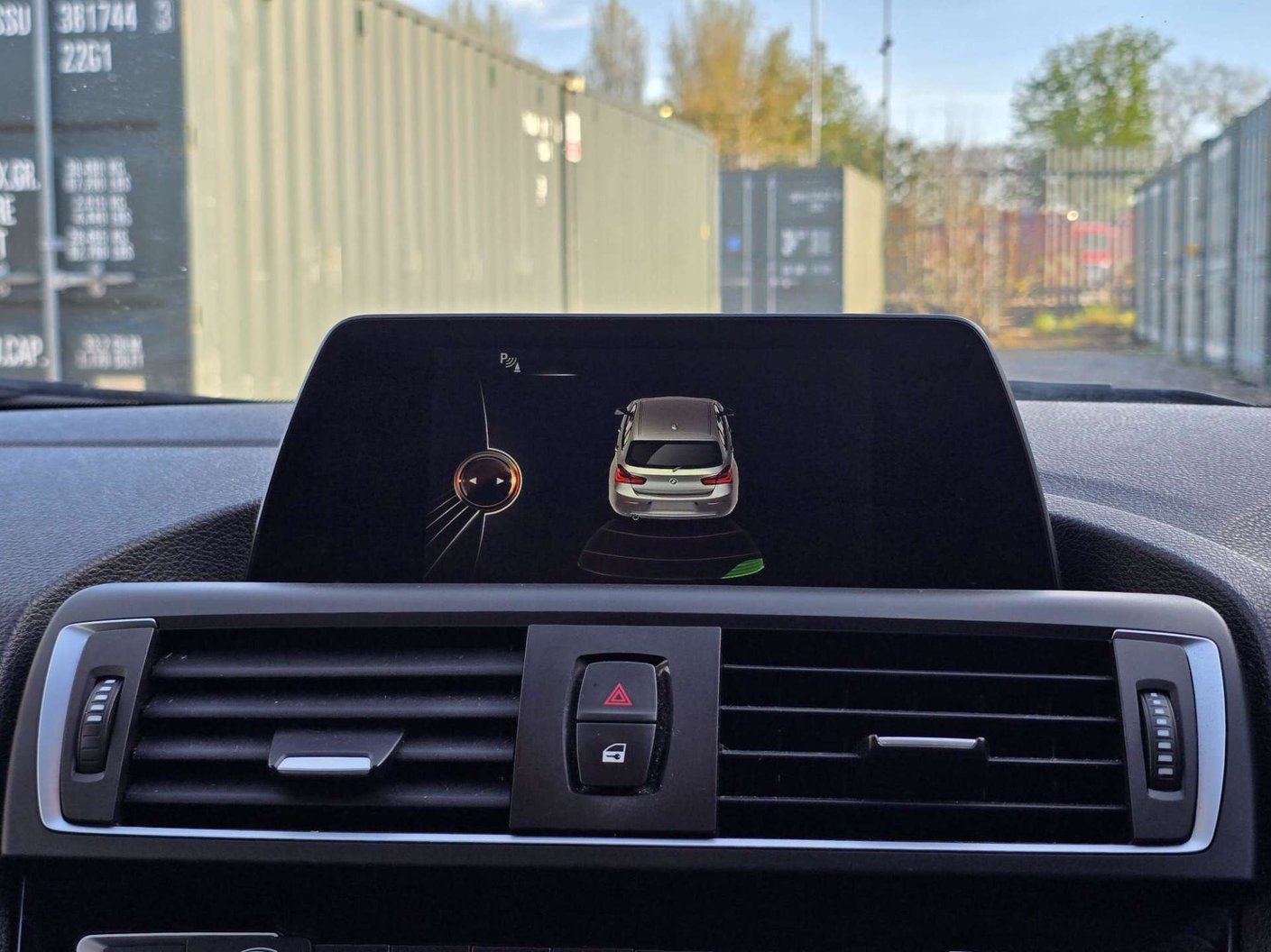 2017 BMW 1 Series - Image 27