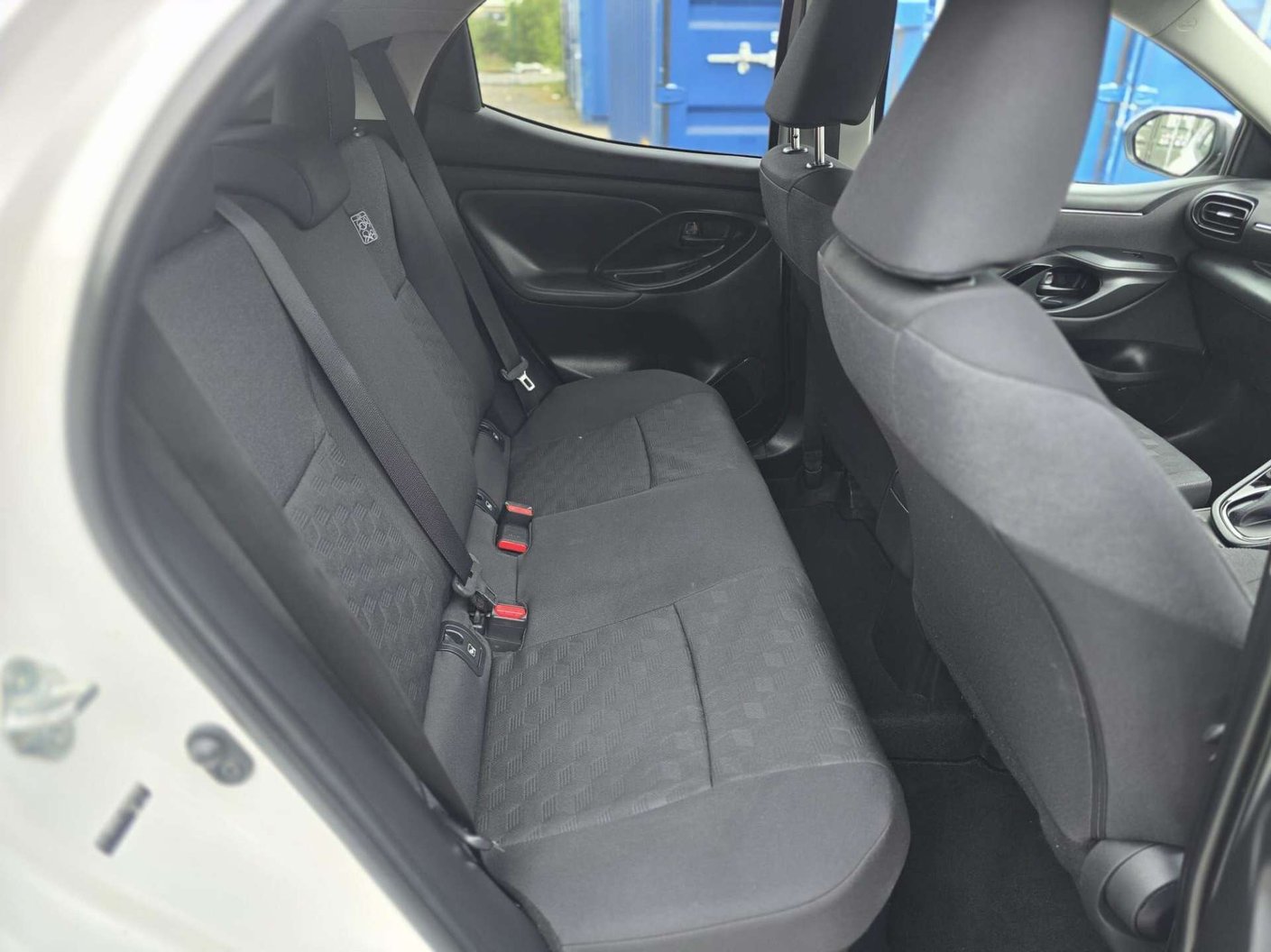 2024 Toyota Yaris 1.5 - Image 23