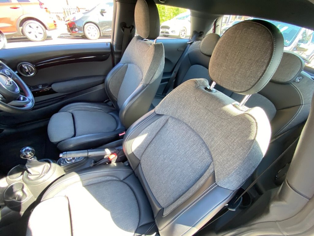 MINI HATCH (2018) 1.5 One GPF Hatchback 3dr Petrol Manual - Image 8