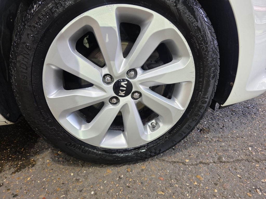 2016 KIA RIO 1.25 2 Hatchback - Image 17