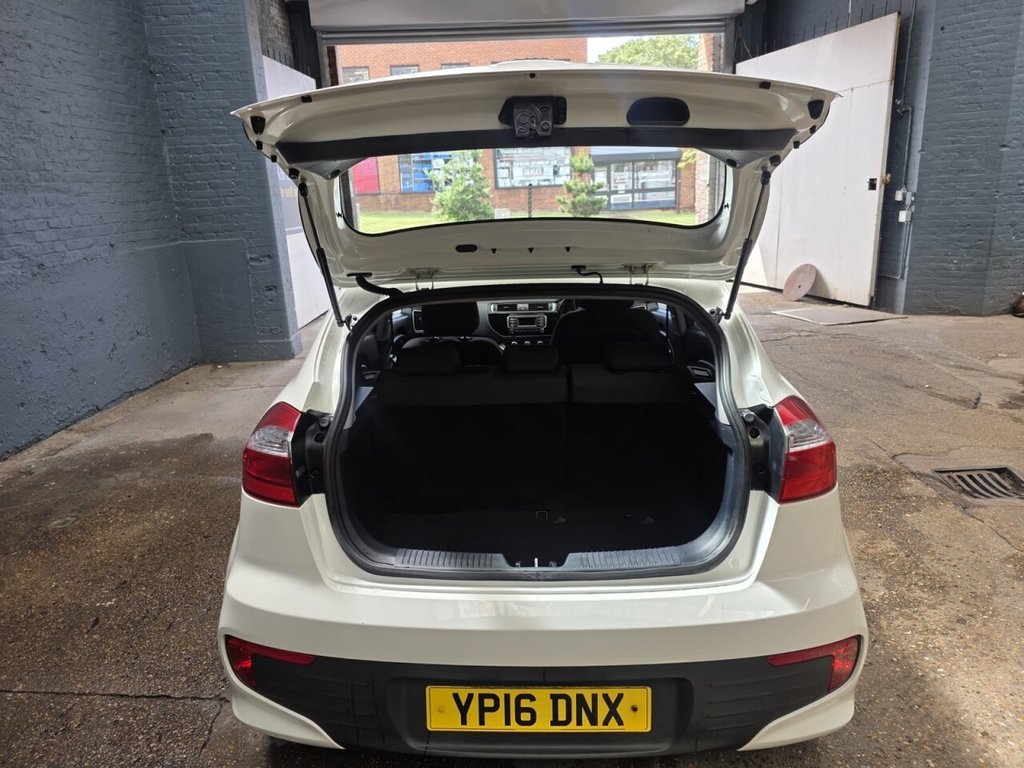 2016 KIA RIO 1.25 2 Hatchback - Image 31