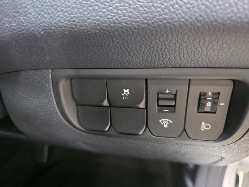 2016 KIA RIO 1.25 2 Hatchback - Image 37