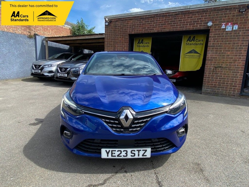 RENAULT CLIO (2023) 1.0 TCe Techno Hatchback - Image 3