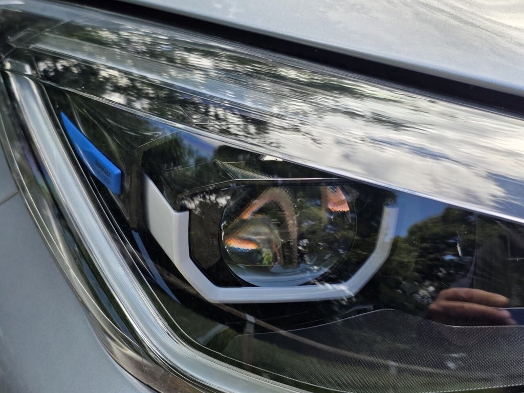 RENAULT ZOE (2021) R135 EV50 52kWh Iconic Hatchback - Image 4