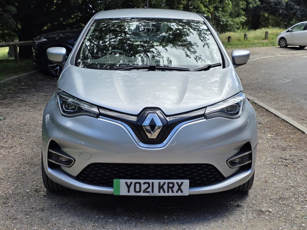RENAULT ZOE (2021) R135 EV50 52kWh Iconic Hatchback - Image 5