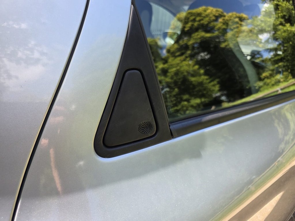 RENAULT ZOE (2021) R135 EV50 52kWh Iconic Hatchback - Image 22