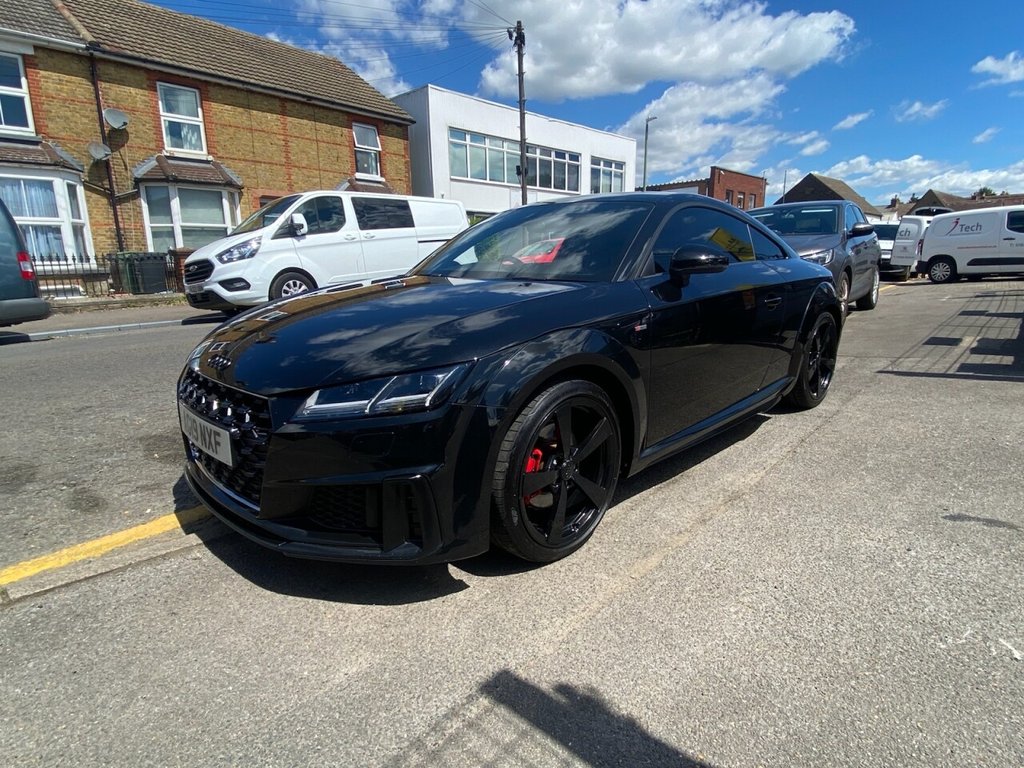 AUDI TT (2019) 2.0 TFSI 40 S line Coupe 3dr Petrol - Image 4