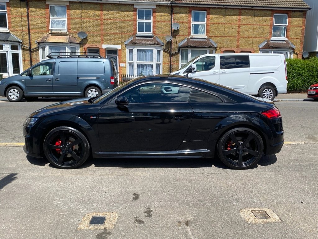 AUDI TT (2019) 2.0 TFSI 40 S line Coupe 3dr Petrol - Image 5