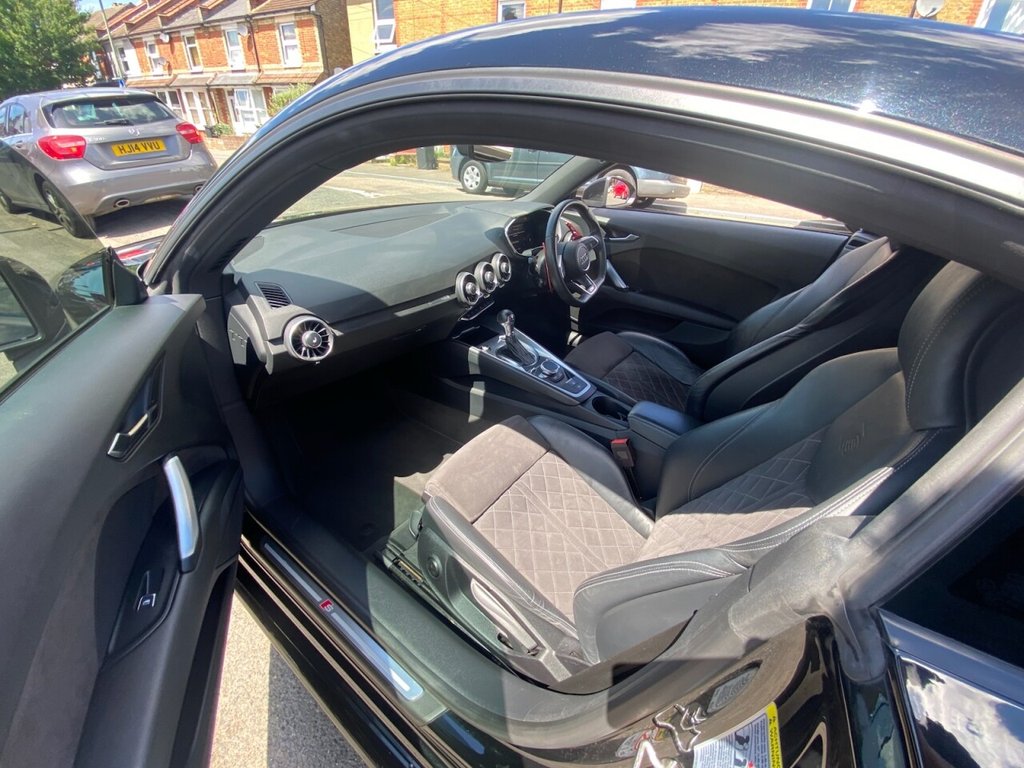 AUDI TT (2019) 2.0 TFSI 40 S line Coupe 3dr Petrol - Image 7