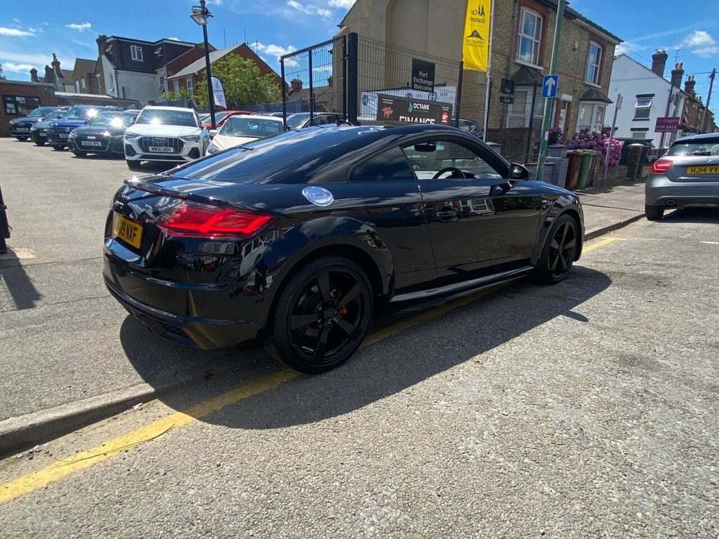 AUDI TT (2019) 2.0 TFSI 40 S line Coupe 3dr Petrol - Image 16