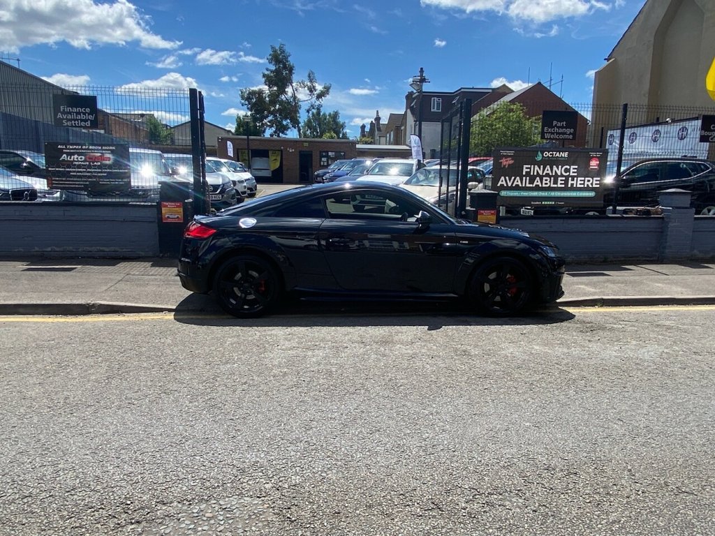 AUDI TT (2019) 2.0 TFSI 40 S line Coupe 3dr Petrol - Image 17